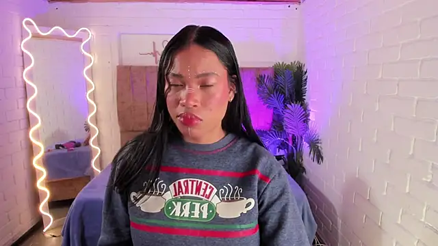 penelope tay1 online show from October 17, 3:31 am