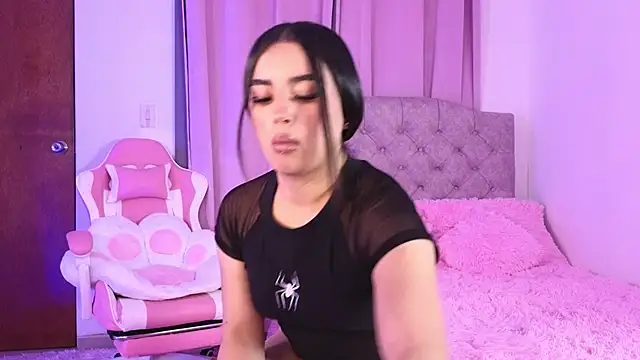 Emily-14 online show from January 29, 6:28 pm