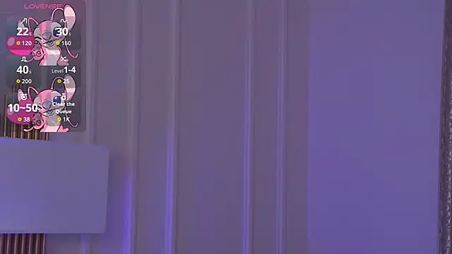 Snapshot of DorisHell chatting on October 17, 4:59 am DorisHell online show from October 17, 4:59 am