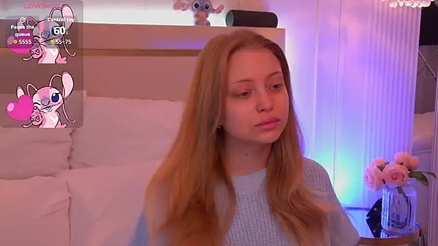 Snapshot of DorisHell chatting on November 22, 3:05 am DorisHell online show from November 22, 3:05 am