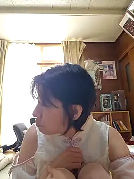 Snapshot of morikawa_sayaka chatting on December 18, 2:21 am morikawa sayaka online show from December 18, 2:21 am