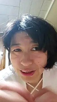 Snapshot of morikawa_sayaka chatting on January 23, 2:33 am morikawa sayaka online show from January 23, 2:33 am
