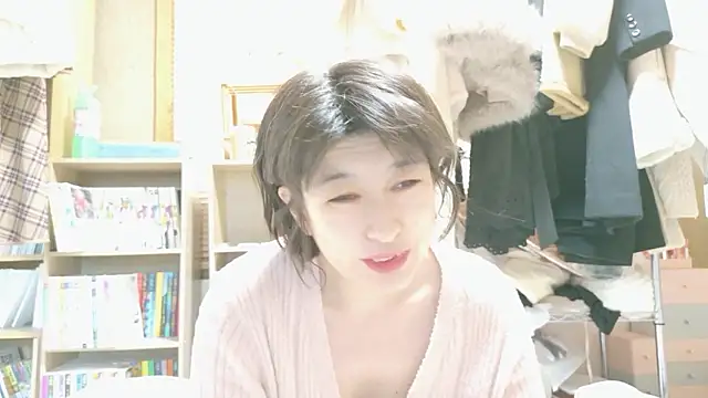 Snapshot of morikawa_sayaka chatting on November 10, 11:37 pm morikawa sayaka online show from November 10, 11:37 pm