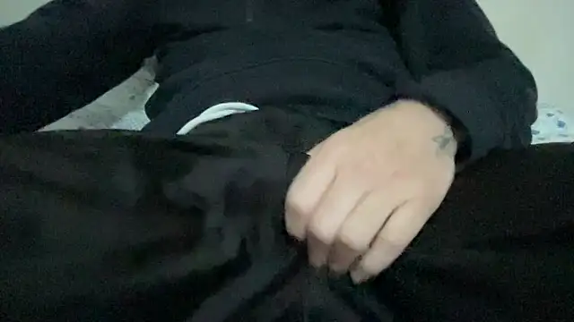 93moro online show from November 27, 3:14 pm