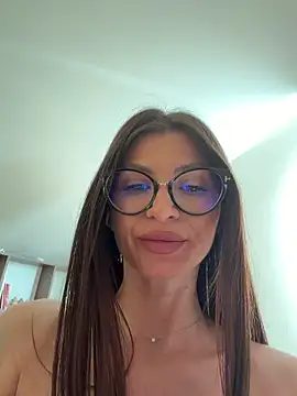 sweetndcrazy online show from March 21, 8:19 am