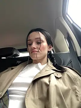Snapshot of Mia_Mia_M chatting on April 25, 2:03 pm Mia Mia M online show from April 25, 2:03 pm