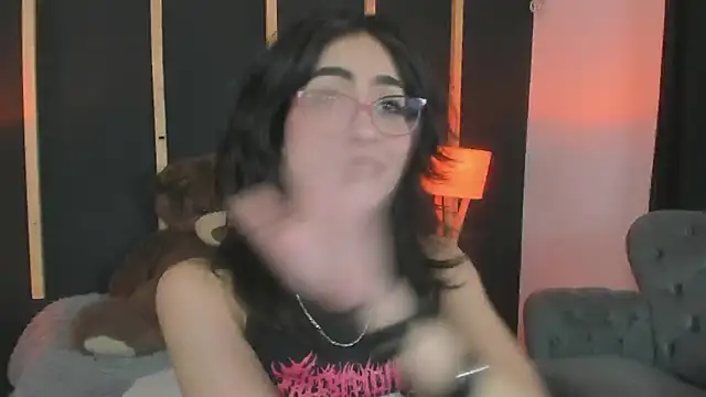 vampy dolll online show from December 27, 10:48 pm