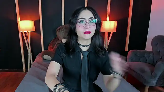 vampy dolll online show from January 17, 12:52 pm