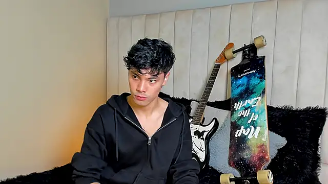 Dammon Stallion online show from March 15, 6:21 pm