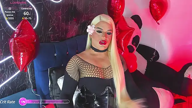 Snapshot of Missisabella_ chatting on February 15, 1:42 am Missisabella  online show from February 15, 1:42 am