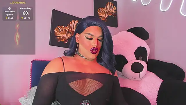 Snapshot of Missisabella_ chatting on October 7, 1:14 am Missisabella  online show from October 7, 1:14 am