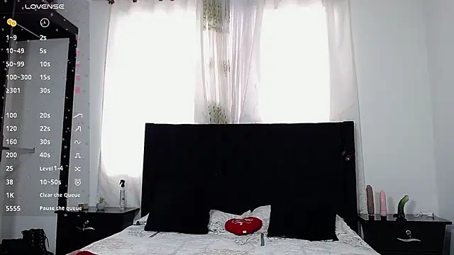 Beautifulkattia online show from February 10, 1:33 pm