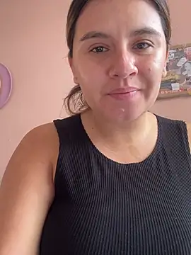 SaraBraun  online show from March 19, 7:07 pm