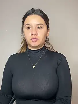 SaraBraun  online show from March 31, 5:35 pm