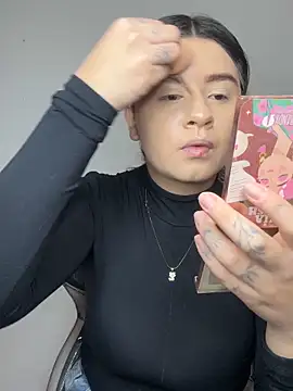 SaraBraun  online show from April 17, 5:38 pm