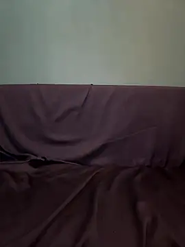 gunian online show from January 11, 10:20 am