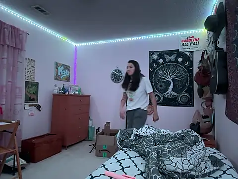 naughtynadia0502 online show from February 4, 5:31 am