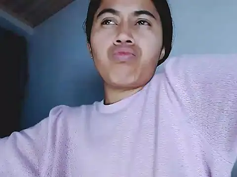 brihanna lena online show from April 29, 5:33 am