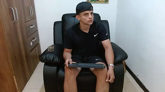 boss of cash online show from November 27, 9:39 pm