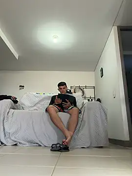 boss of cash online show from April 20, 10:33 pm