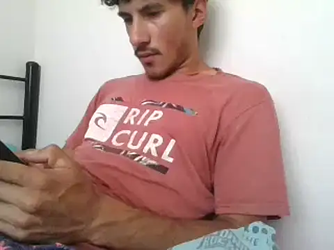 xxx-999 online show from March 18, 7:53 pm