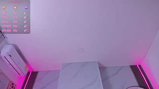 Chlooee   online show from February 15, 3:17 pm