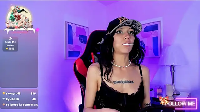 sett and gwen online show from December 21, 9:33 am