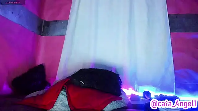 Snapshot of Cata-angel chatting on March 6, 10:58 pm Cata-angel online show from March 6, 10:58 pm