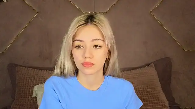 STELLA RICH online show from January 24, 6:24 am