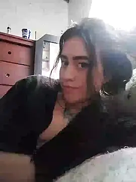 Yaz Moon online show from February 8, 7:16 pm