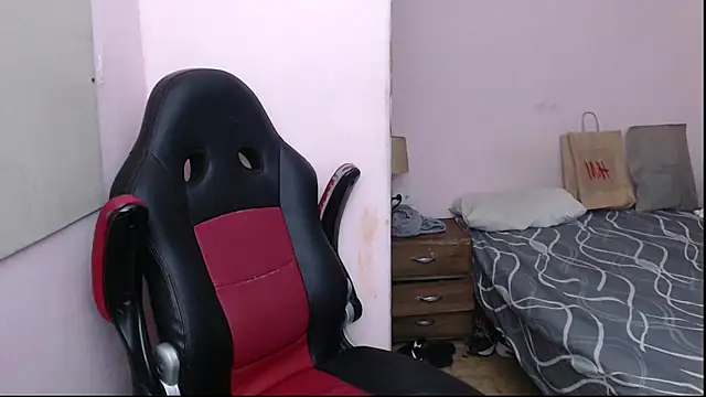 Snapshot of mr_stiven_ chatting on January 9, 3:47 am mr stiven online show from January 9, 3:47 am