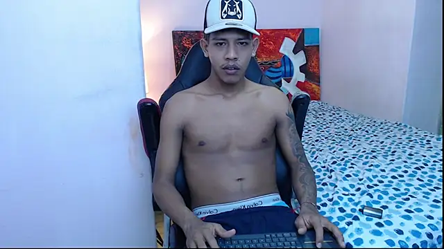 Snapshot of mr_stiven_ chatting on January 18, 7:38 am mr stiven online show from January 18, 7:38 am