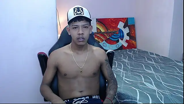 Snapshot of mr_stiven_ chatting on February 8, 2:58 am mr stiven online show from February 8, 2:58 am