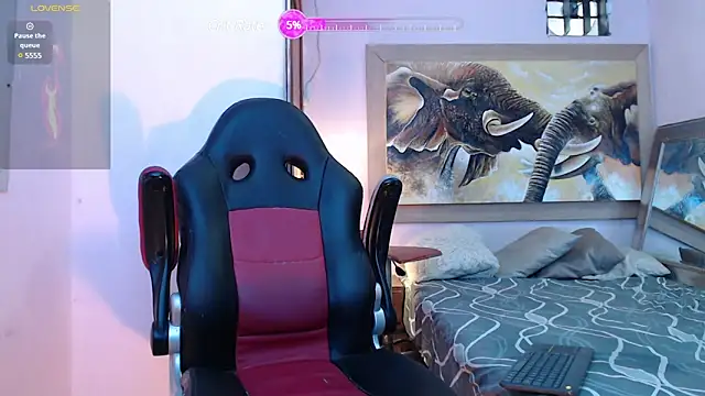 Snapshot of mr_stiven_ chatting on March 14, 9:03 am mr stiven online show from March 14, 9:03 am