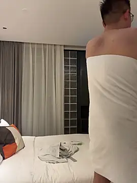 Snapshot of 866532 chatting on November 6, 12:39 pm 866532 online show from November 6, 12:39 pm