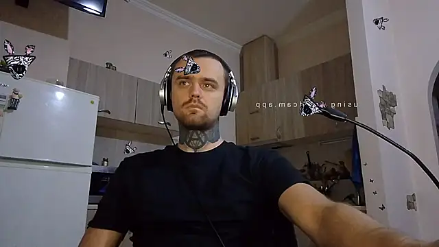 HappyZebra13 online show from February 6, 8:13 pm