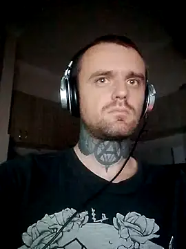 HappyZebra13 online show from November 6, 12:33 am