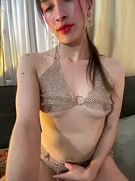 LuneObscure online show from January 18, 5:31 am