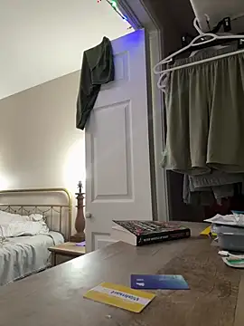 Snapshot of Texascoastedger chatting on March 18, 1:43 am Texascoastedger online show from March 18, 1:43 am