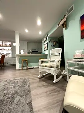 Snapshot of Texascoastedger chatting on September 21, 7:10 am Texascoastedger online show from September 21, 7:10 am