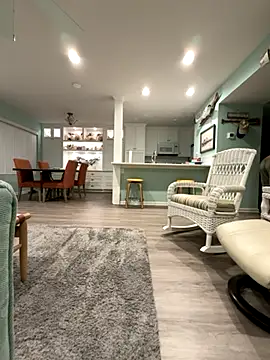 Snapshot of Texascoastedger chatting on October 6, 10:12 am Texascoastedger online show from October 6, 10:12 am