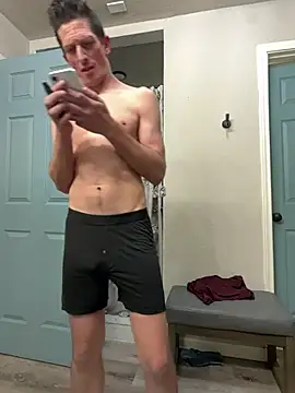 Snapshot of Texascoastedger chatting on February 6, 1:43 am Texascoastedger online show from February 6, 1:43 am