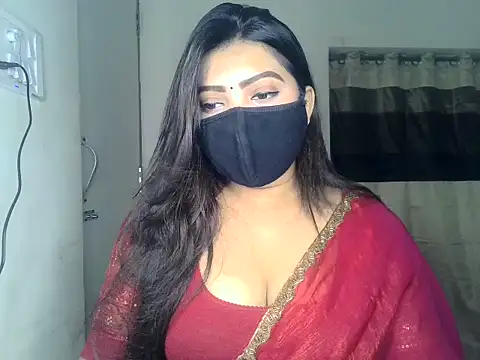 Snapshot of ishi_Beauty chatting on May 5, 4:42 am ishi Beauty online show from May 5, 4:42 am