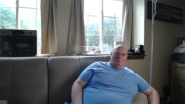 Snapshot of harley99574 chatting on July 20, 3:36 pm harley99574 online show from July 20, 3:36 pm