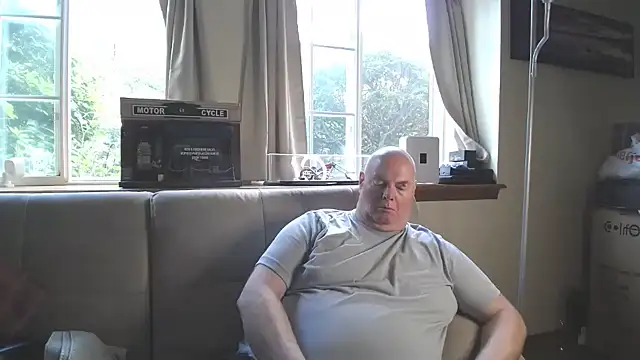 Snapshot of harley99574 chatting on August 3, 3:49 pm harley99574 online show from August 3, 3:49 pm