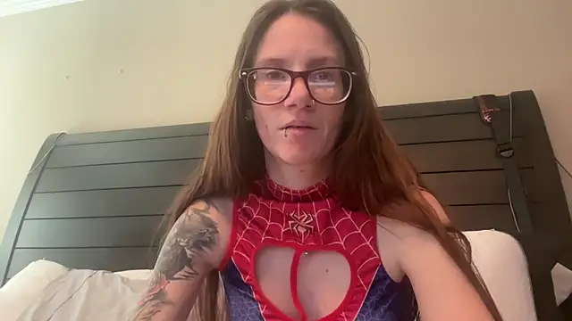 yourstrulylivy69 online show from January 22, 9:21 pm