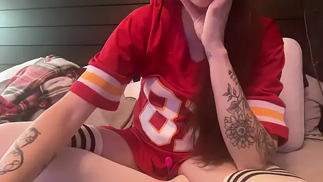 yourstrulylivy69 online show from February 3, 3:06 pm