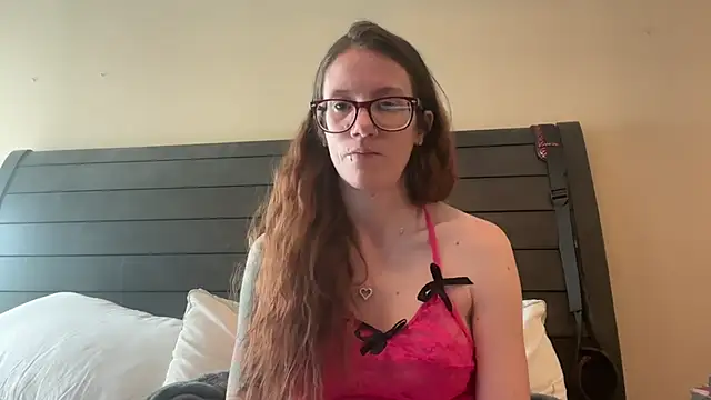 yourstrulylivy69 online show from February 22, 4:30 pm