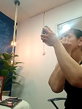 sasi luna online show from September 18, 1:57 pm