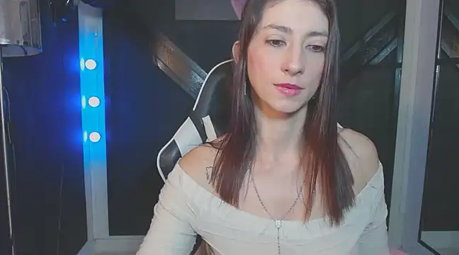 aitana ag online show from March 18, 3:31 pm